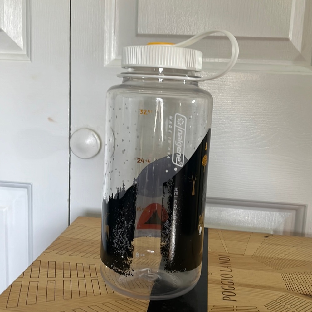 REI Naglene winter woodlands bottle. 32oz/ 1000ml